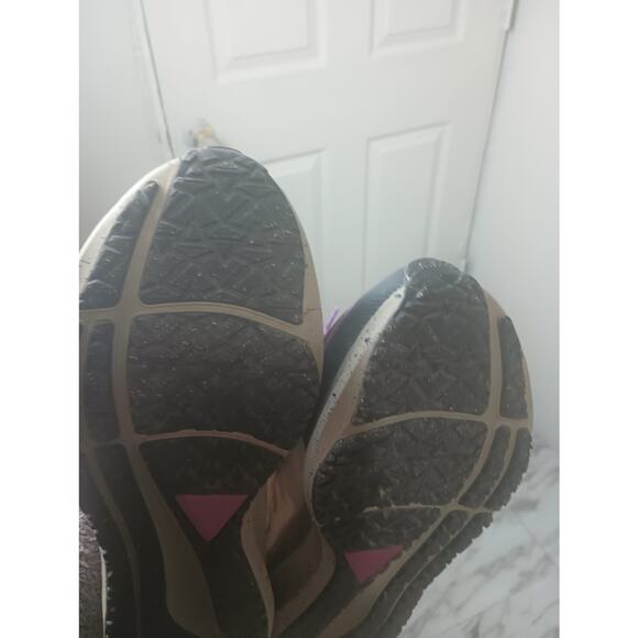 Nike Air Zoom Pegasus 39 Shield Running Shoes Bone/Cobblestone/Purple sz 9 - Picture 8 of 9